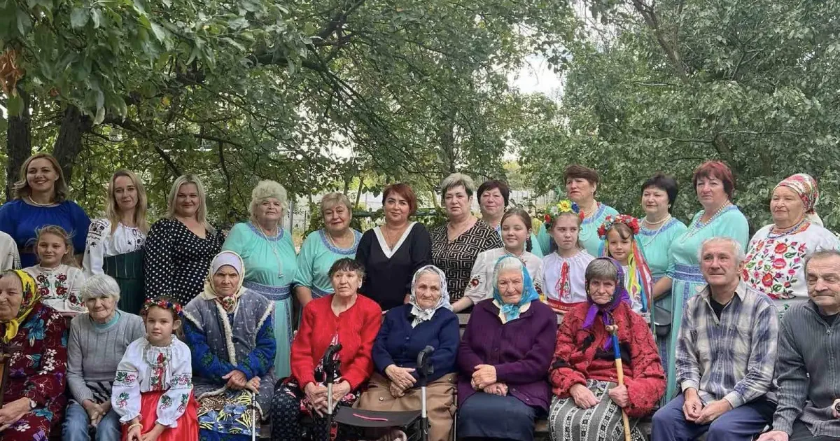 Фото Біляївський сільський будинок культури У селі Грушине відзначили Міжнародний День людей похилого віку концертом на порталі Gromada Group